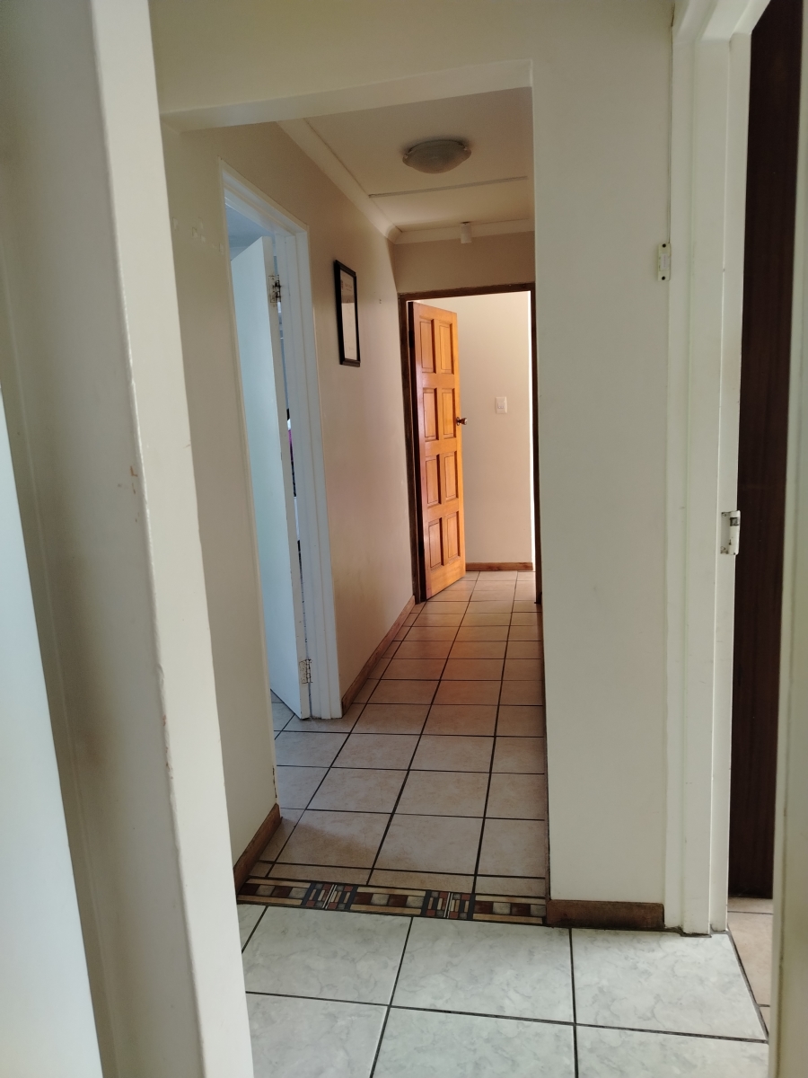 4 Bedroom Property for Sale in Amalinda Eastern Cape